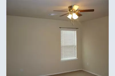 1054 Churchill Drive, Princeton, TX 75407 - Photo 3