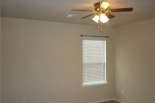 1054 Churchill Dr, Princeton, TX 75407 - Photo 3