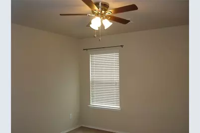 1054 Churchill Drive, Princeton, TX 75407 - Photo 9