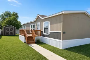 120 Shady Grove Dr, Sanger, TX 76266 - Photo 1