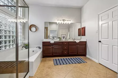 8417 Freedom Way, North Richland Hills, TX 76182 - Photo 19