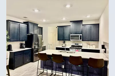 7012 Wildflower Way, Little Elm, TX 76227 - Photo 5