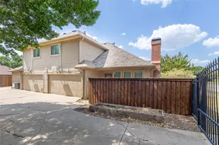 1801 Fern Ct, Grapevine, TX 76051 - Photo 23