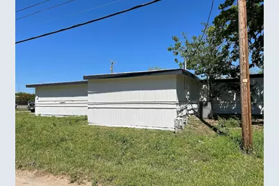1500 S Oak Avenue, Mineral Wells, TX 76067 - Photo 7