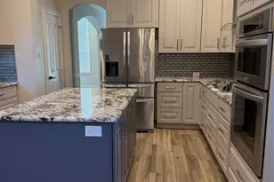 3400 Silverwood Dr, Carrollton, TX 75007 - Photo 11