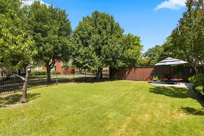 10053 Slick Rock Trail, Frisco, TX 75033 - Photo 9