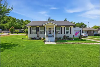 201 Spring Valley Circle, Azle, TX 76020 - Photo 5