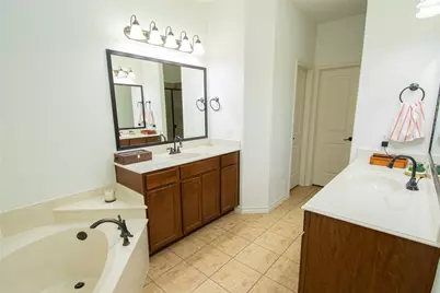 10017 Bell Rock Road, Frisco, TX 75035 - Photo 21