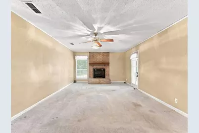 613 Cooper Street, Ennis, TX 75119 - Photo 5