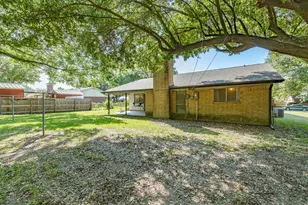 613 Cooper St, Ennis, TX 75119 - Photo 31
