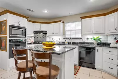 4215 Primrose Lane, Paris, TX 75462 - Photo 9