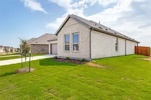 3029 Eriskay Dr, Providence Village, TX 76227 - Photo 3
