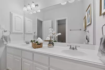 100 Shumard Court, Irving, TX 75063 - Photo 15