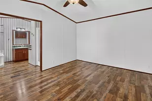 2307 NE 2nd St, Mineral Wells, TX 76067 - Photo 17