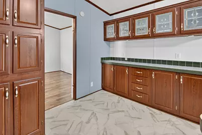 2307 NE 2nd Street, Mineral Wells, TX 76067 - Photo 7