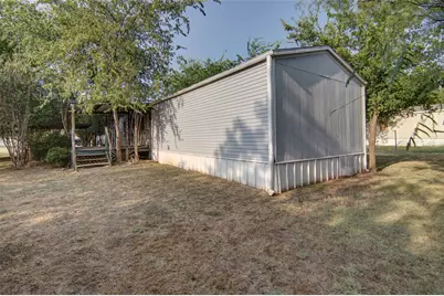 2307 NE 2nd Street, Mineral Wells, TX 76067 - Photo 29