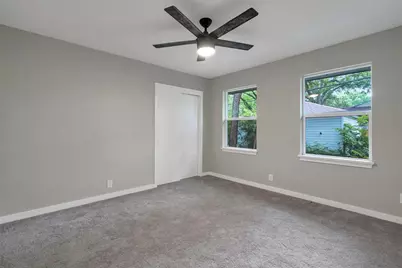 4815 Kelman Street, Dallas, TX 75214 - Photo 35