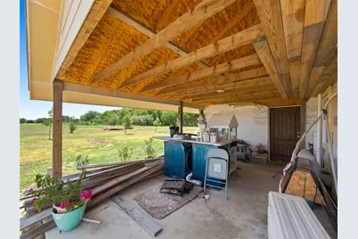 402 County Road 3422, Wills Point, TX 75169 - Photo 7