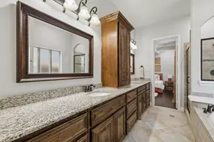 4921 Empire Way, Irving, TX 75038 - Photo 17