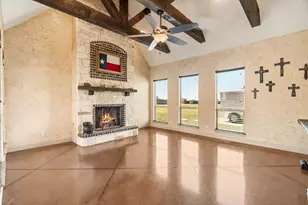 422 Rugged Dr, Red Oak, TX 75154 - Photo 9