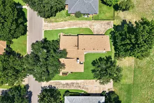 4001 Snow Creek Dr, Fort Worth, TX 76008 - Photo 35