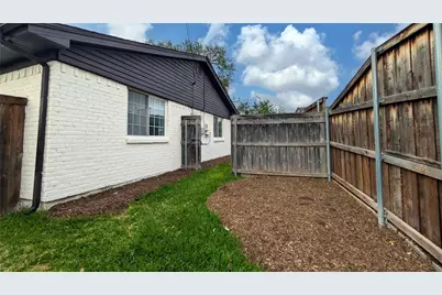4122 Victoria Street, Irving, TX 75062 - Photo 25