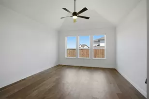 10614 Born Free Rd, Frisco, TX 75035 - Photo 17