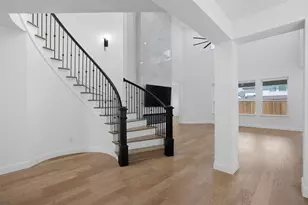 10614 Born Free Rd, Frisco, TX 75035 - Photo 13