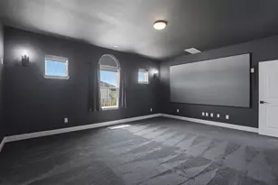 10614 Born Free Rd, Frisco, TX 75035 - Photo 23