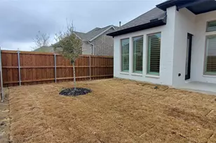3320 Honey Suckle Ln, Little Elm, TX 75068 - Photo 5
