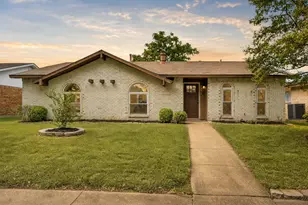 2733 Teakwood Dr, Garland, TX 75044 - Photo 1