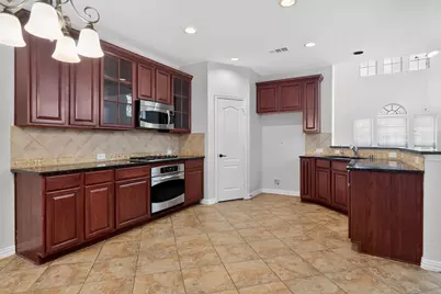 4348 Kestrel Way, Carrollton, TX 75010 - Photo 5