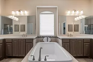 687 Dry Canyon Dr, Frisco, TX 75036 - Photo 13