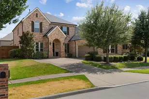 687 Dry Canyon Dr, Frisco, TX 75036 - Photo 1
