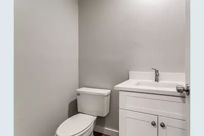 2112 Mistymeadow Court, Carrollton, TX 75006 - Photo 13
