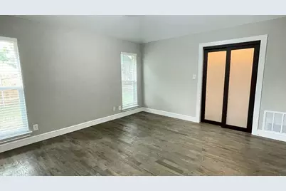 1477 Hampton Road, Grapevine, TX 76051 - Photo 7