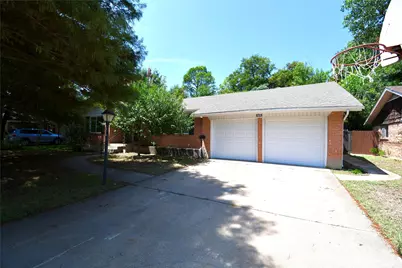 1015 Mitchell Road, Irving, TX 75060 - Photo 23