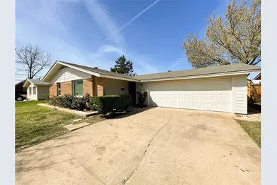 2805 Cornell Circle, Irving, TX 75062 - Photo 15