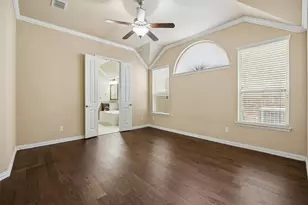 338 Wyndale Dr, Lewisville, TX 75056 - Photo 9