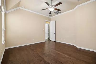 338 Wyndale Drive, Lewisville, TX 75056 - Photo 17