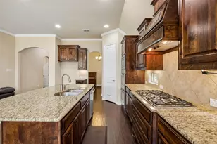 338 Wyndale Dr, Lewisville, TX 75056 - Photo 11