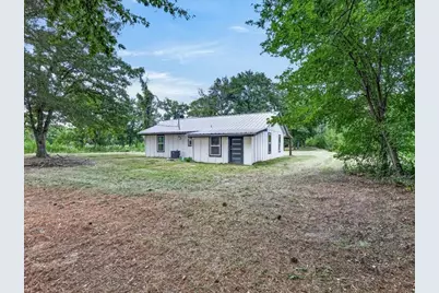 8846 County Road 2448, Tool, TX 75143 - Photo 17