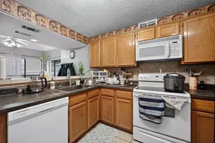 1936 La Prada Pkwy, Mesquite, TX 75150 - Photo 11