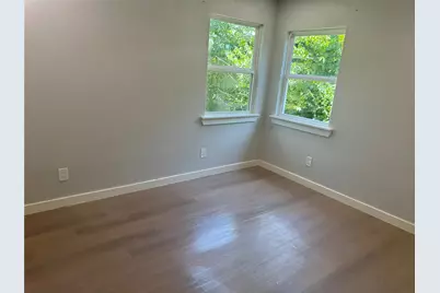 1123 Hansboro Avenue, Dallas, TX 75224 - Photo 9