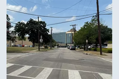 1112 Ballard Avenue, Dallas, TX 75208 - Photo 7