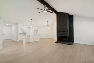 2217 Crystal Creek Ln, Garland, TX 75040 - Photo 5