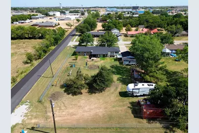 902 Meadowcreek Street, Krum, TX 76249 - Photo 19