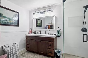 902 Meadowcreek St, Krum, TX 76249 - Photo 7