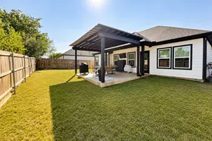 2421 Creek Dr, Granbury, TX 76048 - Photo 27