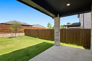 810 Honeydew Ln, Princeton, TX 75071 - Photo 37
